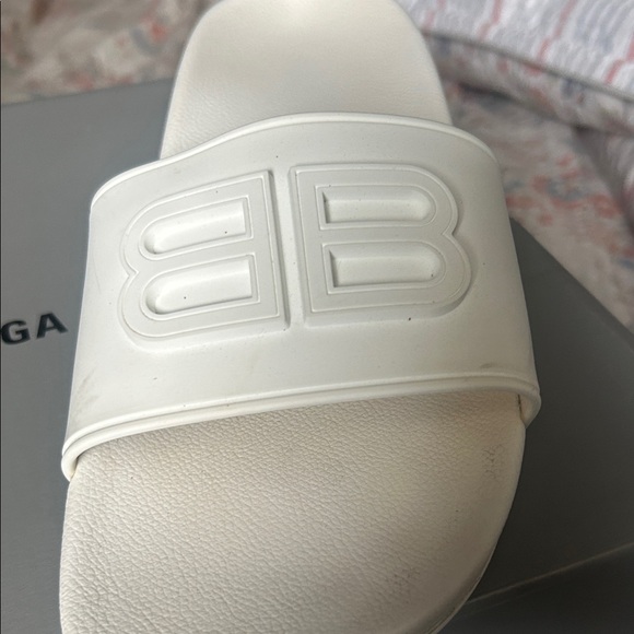 Balenciaga White Slide Sandals - Picture 3 of 10